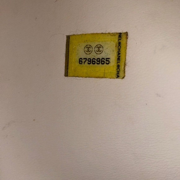 CHANEL Floral Tote - Picture 7 of 8